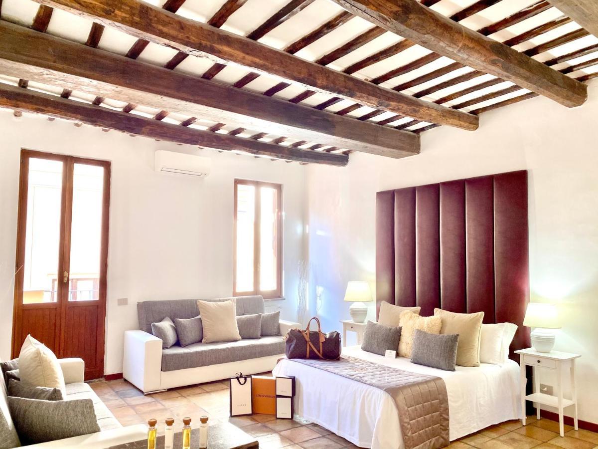 Fontana Di Trevi Private Luxury Apartaments โรม ภายนอก รูปภาพ