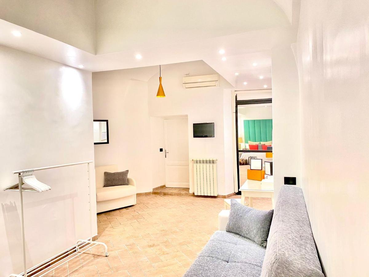 Fontana Di Trevi Private Luxury Apartaments โรม ภายนอก รูปภาพ